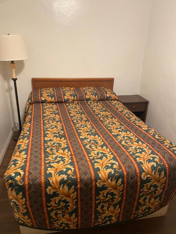 Johnston'S Motel ガーバービル エクステリア 写真